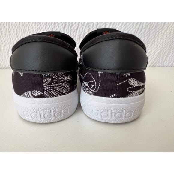 Adidas Vulcraid3R Slip On Unisex Skate Shoes. Size 8.5(M); 10(W) main image 9